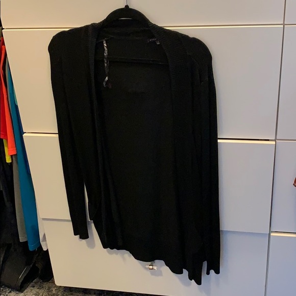 Sweater - Picture 1 of 1